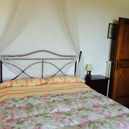 La Piazzetta Bed & Breakfast 3*