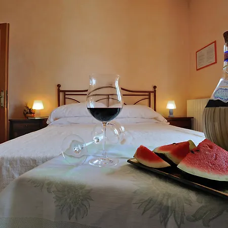 Bed & Breakfast La Piazzetta